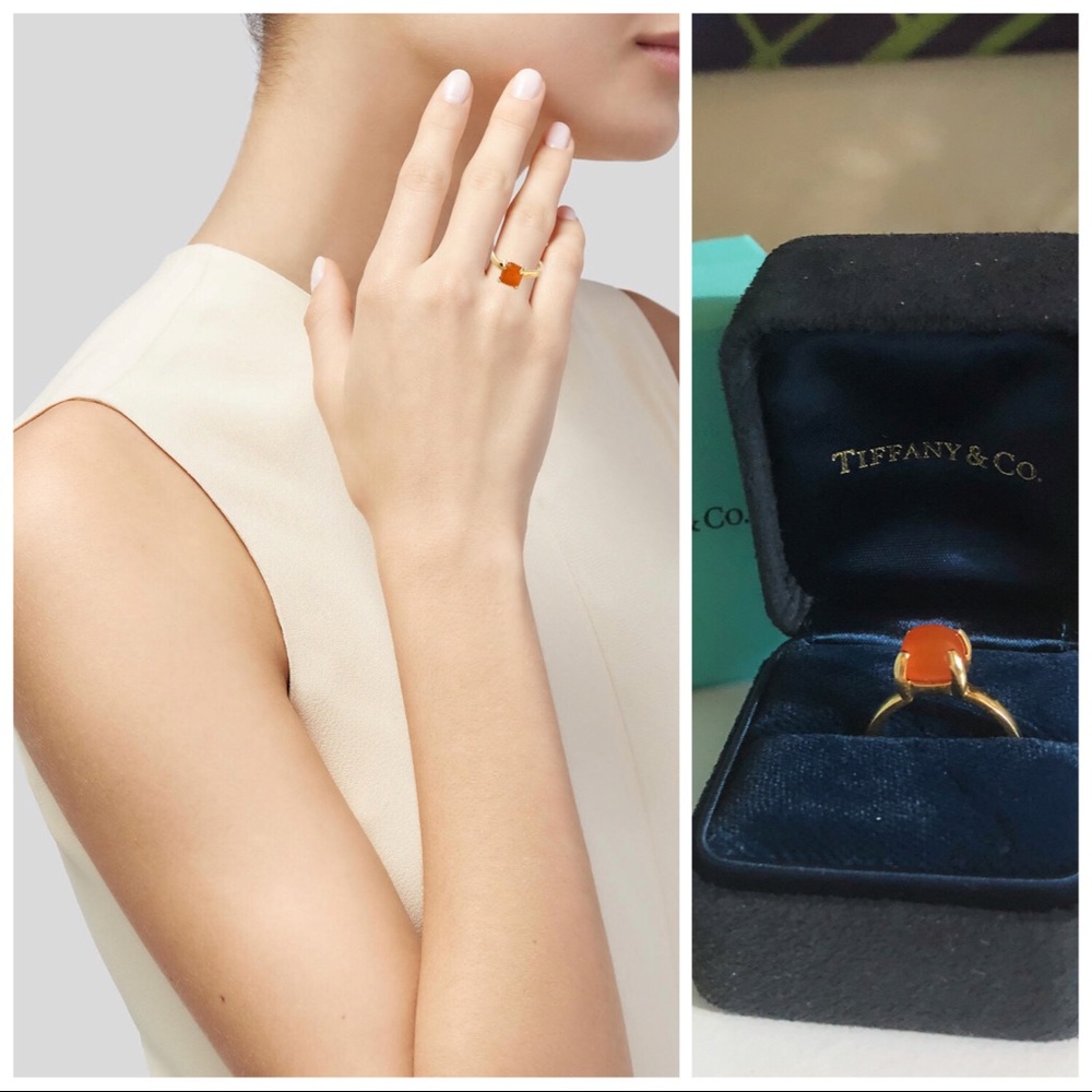 SALE Tiffany & Co. 18K Yellow Gold Carnelian Ring